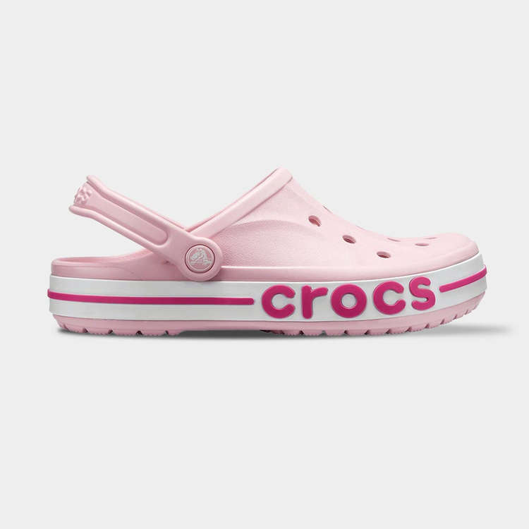 crocs_min_19_first.jpg